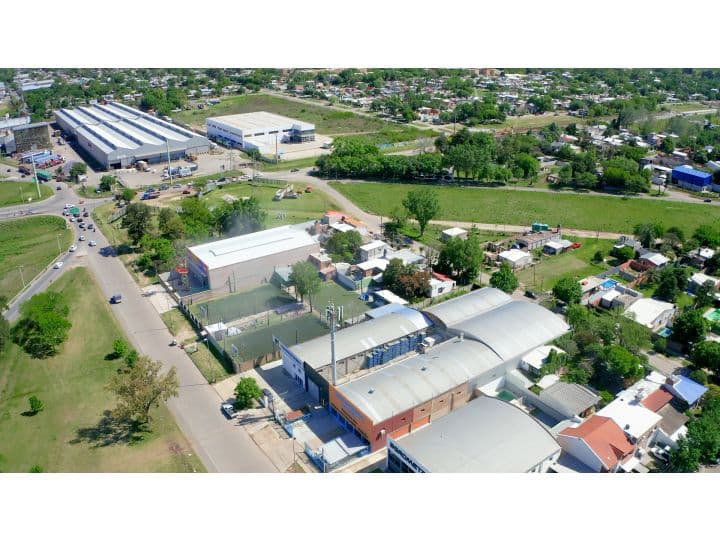 Terreno para usos multiples- Av. Circunvalación 1759 BIS - 1