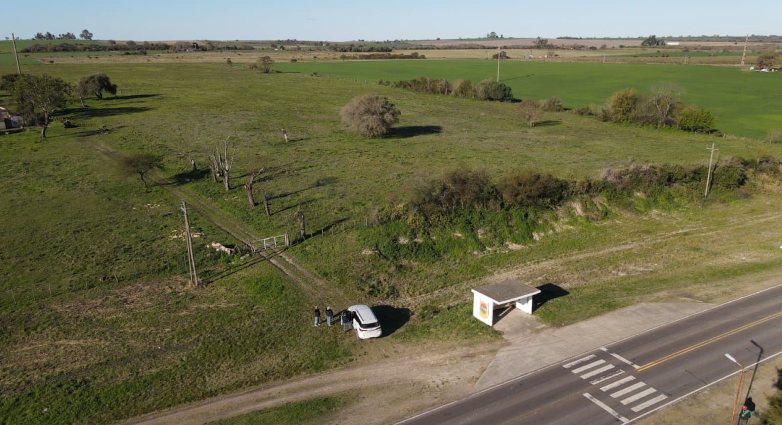 Campo de 2 hectareas sobre Ruta 11 Laguna del Pescado, próximo a Borde Rio! Victoria Entre Rios - 1