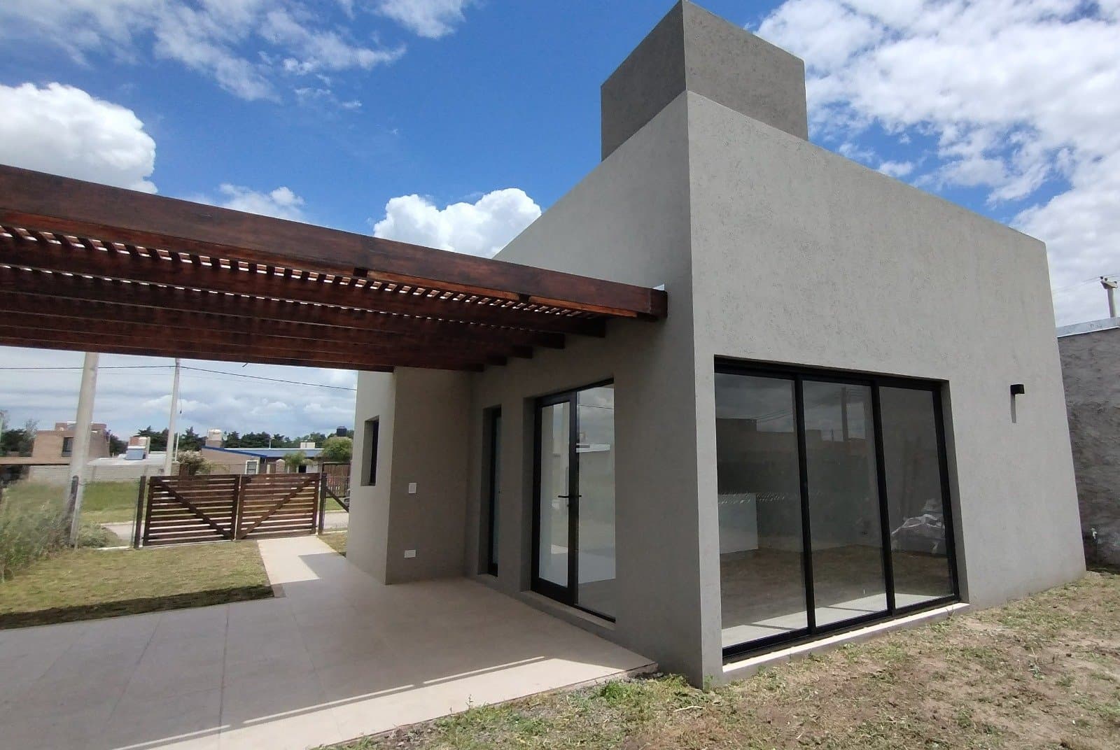 VENTA CASA A ESTRENAR 2 DORMITORIOS IBARLUCEA FINCAS DEL ROSEDAL - 1