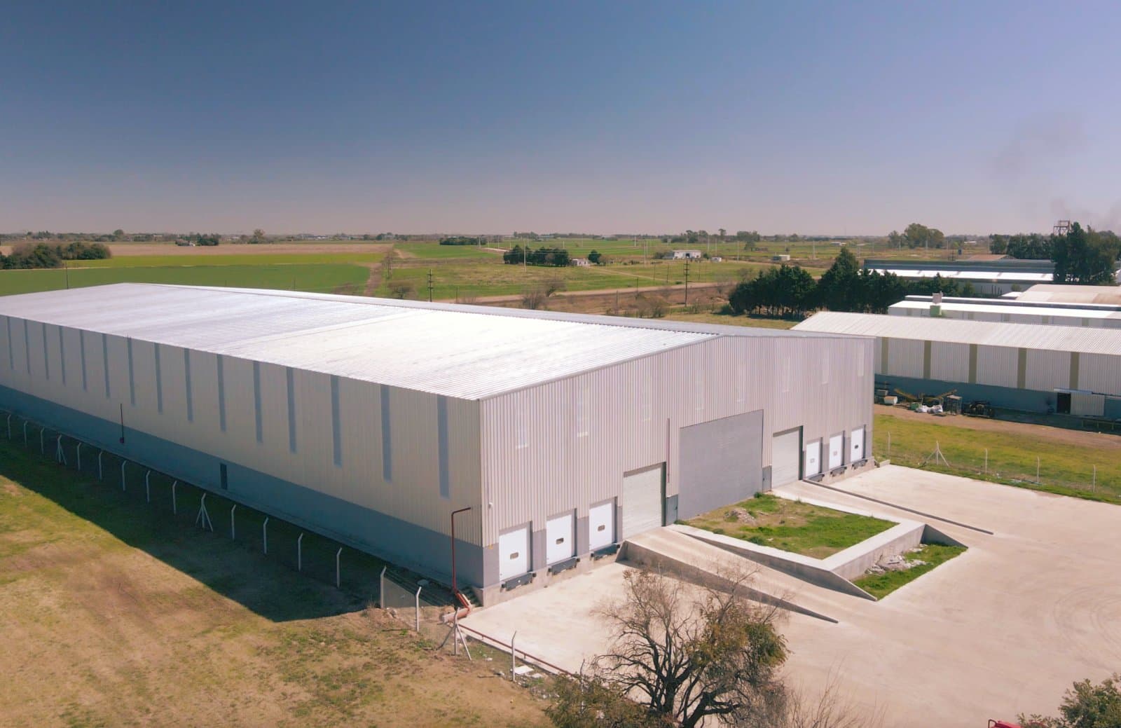 Nave Logistica 2.600 m² – Parque Industrial Alvear - 1