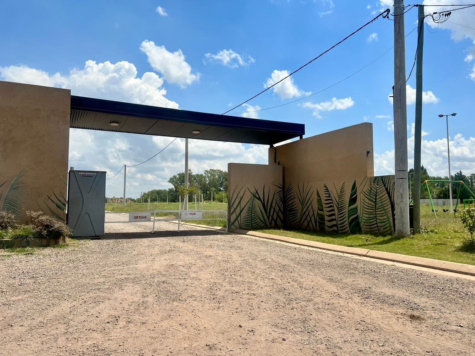 Terreno en venta en barrio Los Naranjos, Ibarlucea. - 1