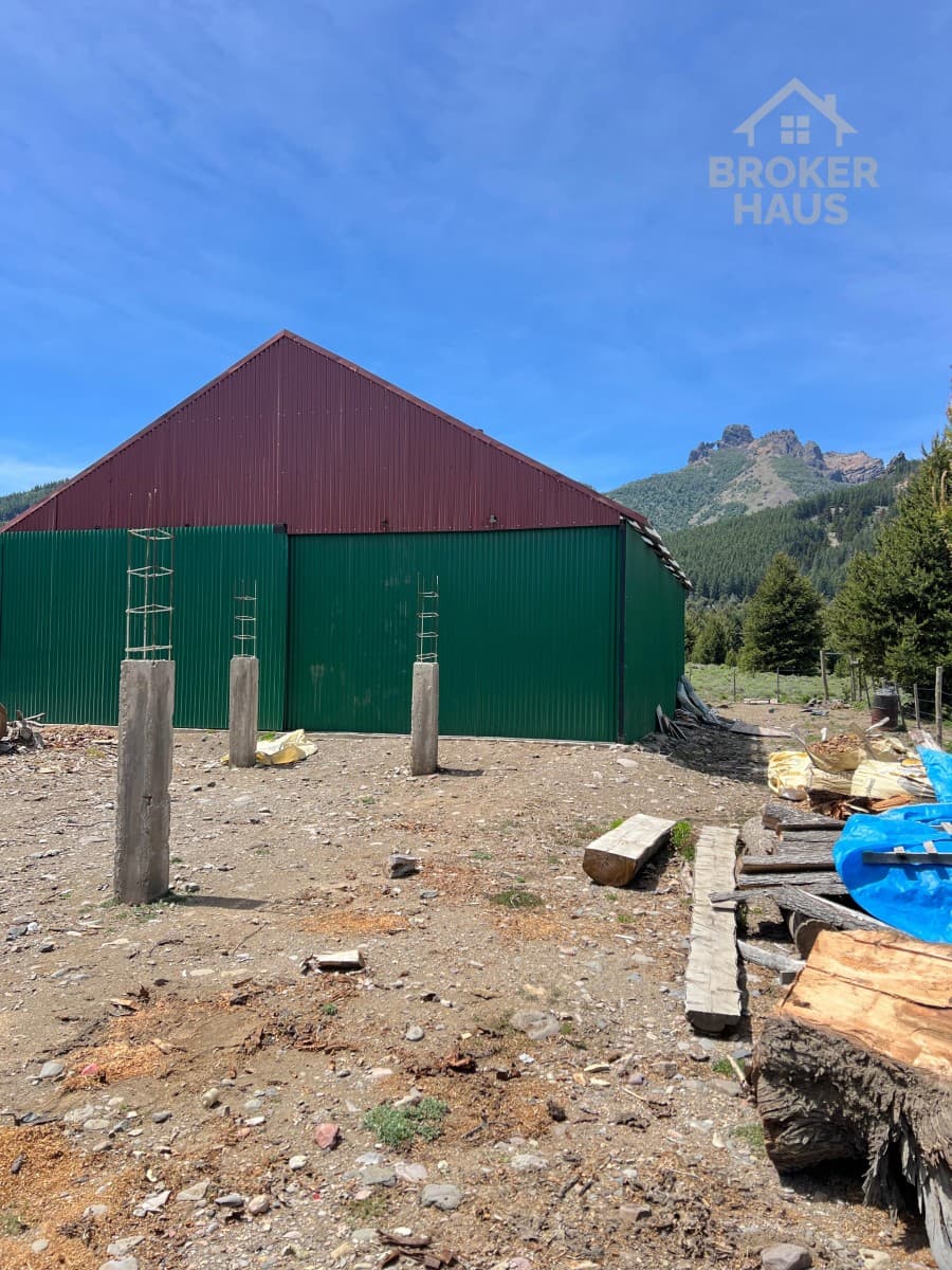 VENTA DE GALPON CON ASERRADERO MAS CASA DE 72M2 - 1