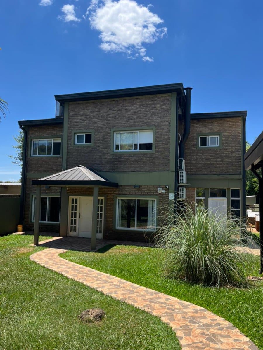 Excelente Casa en Venta Candelaria Misiones - 1