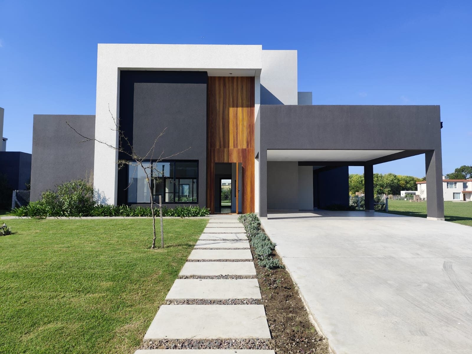 CASA EN VENTA EN PRADOS DEL OESTE - 1