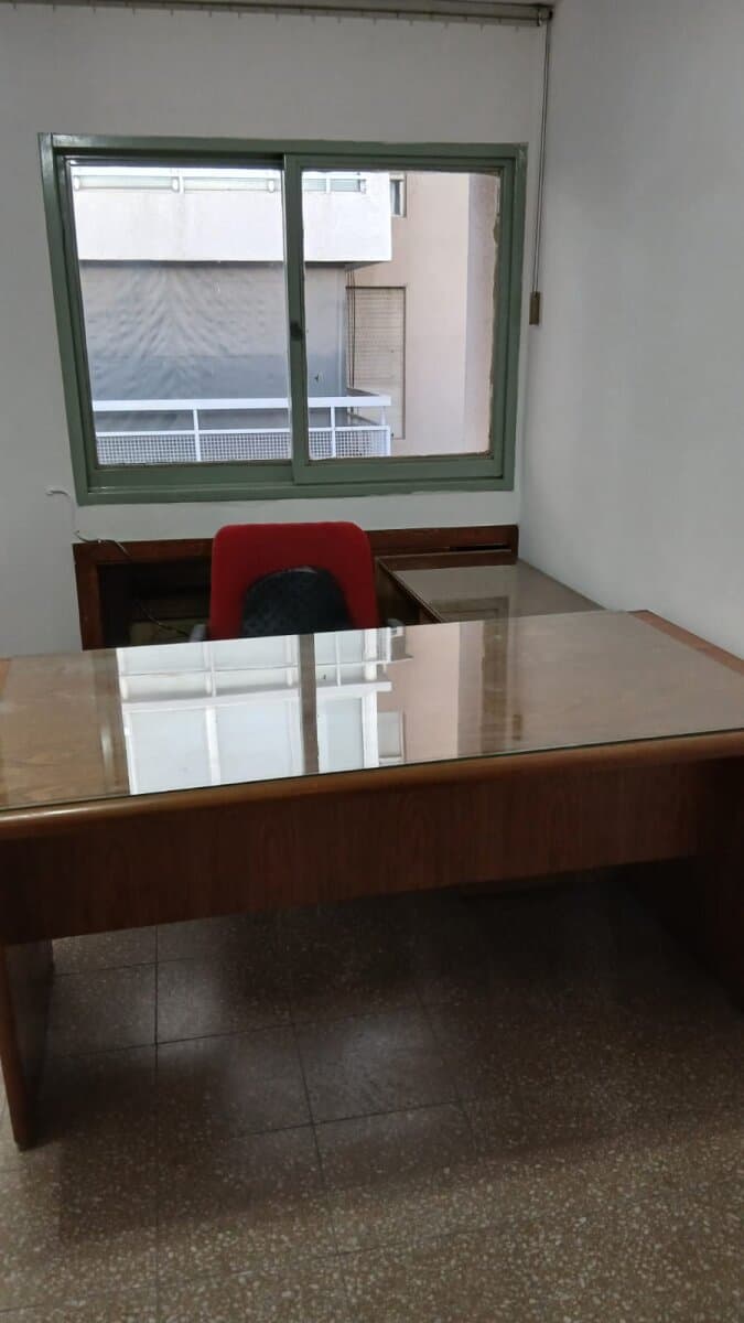OFICINA EN ALQUILER - 1