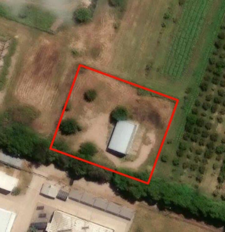 VENDO GALPÓN CON OFICINA Y BAÑO - 1