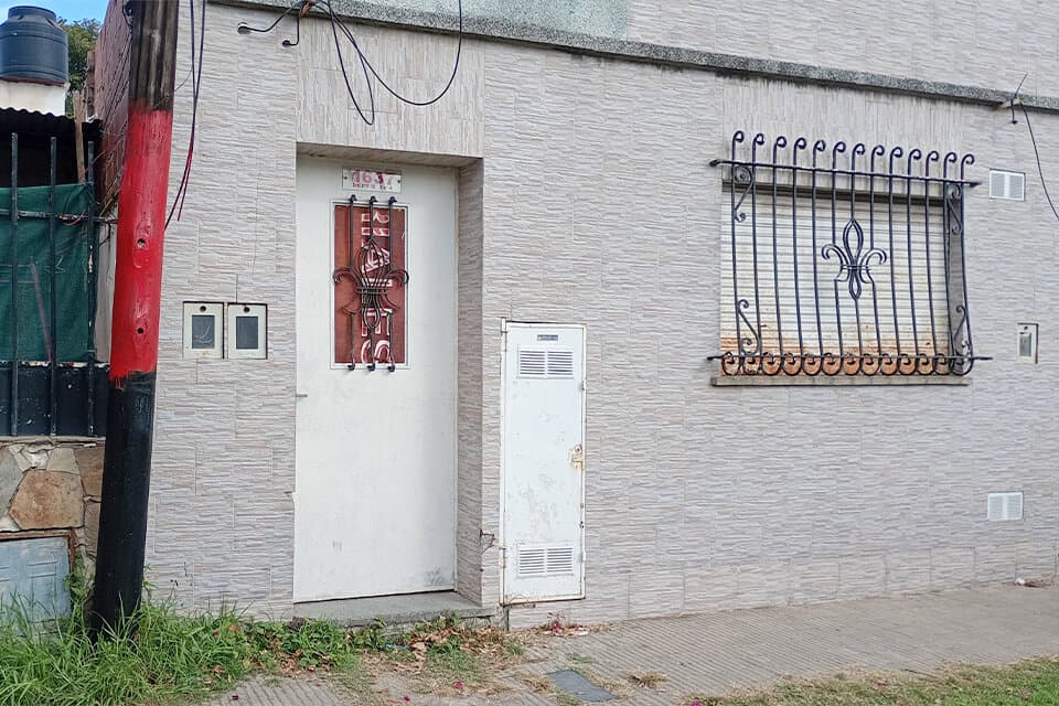 ACOGEDOR DEPARTAMENTO DE PASILLO 1 DORMITORIO CON PATIO PTE. QUINTANA 1637 - 1