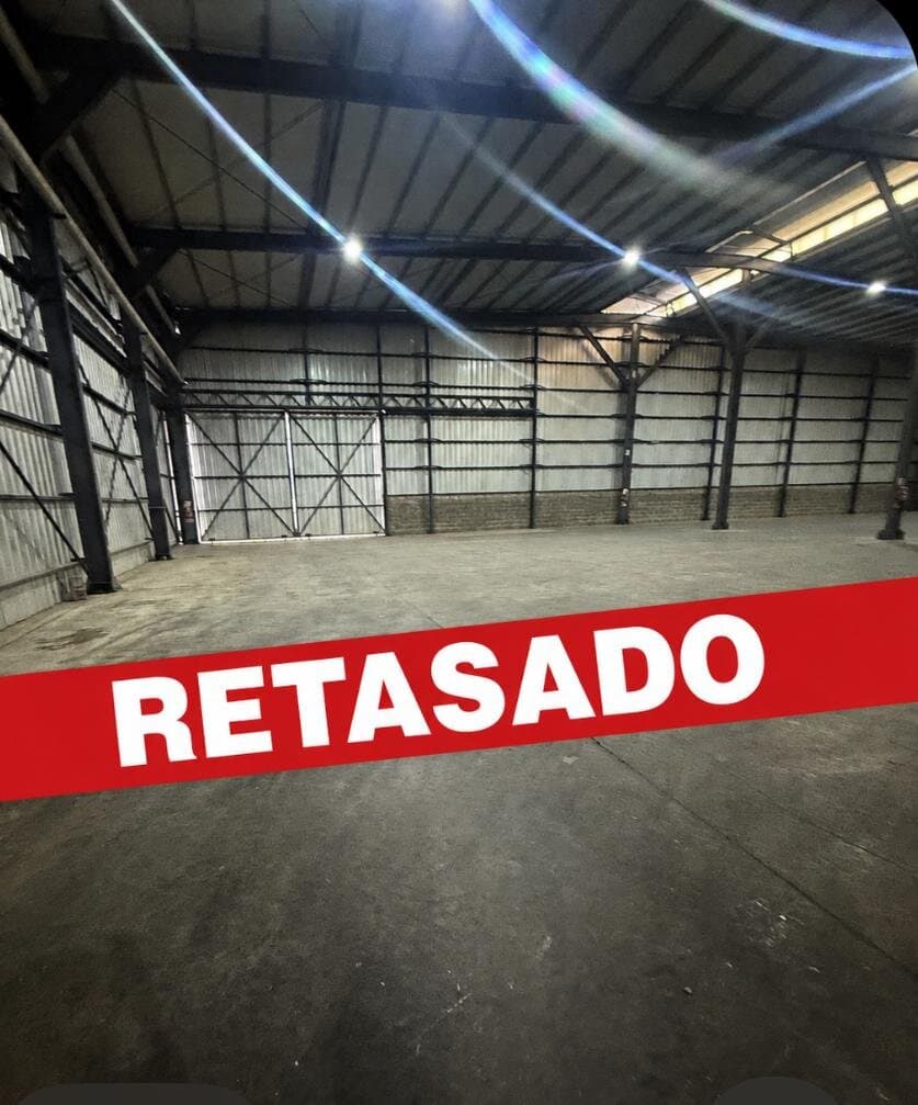 Galpón 2400 en autopista Rosario BA - 1