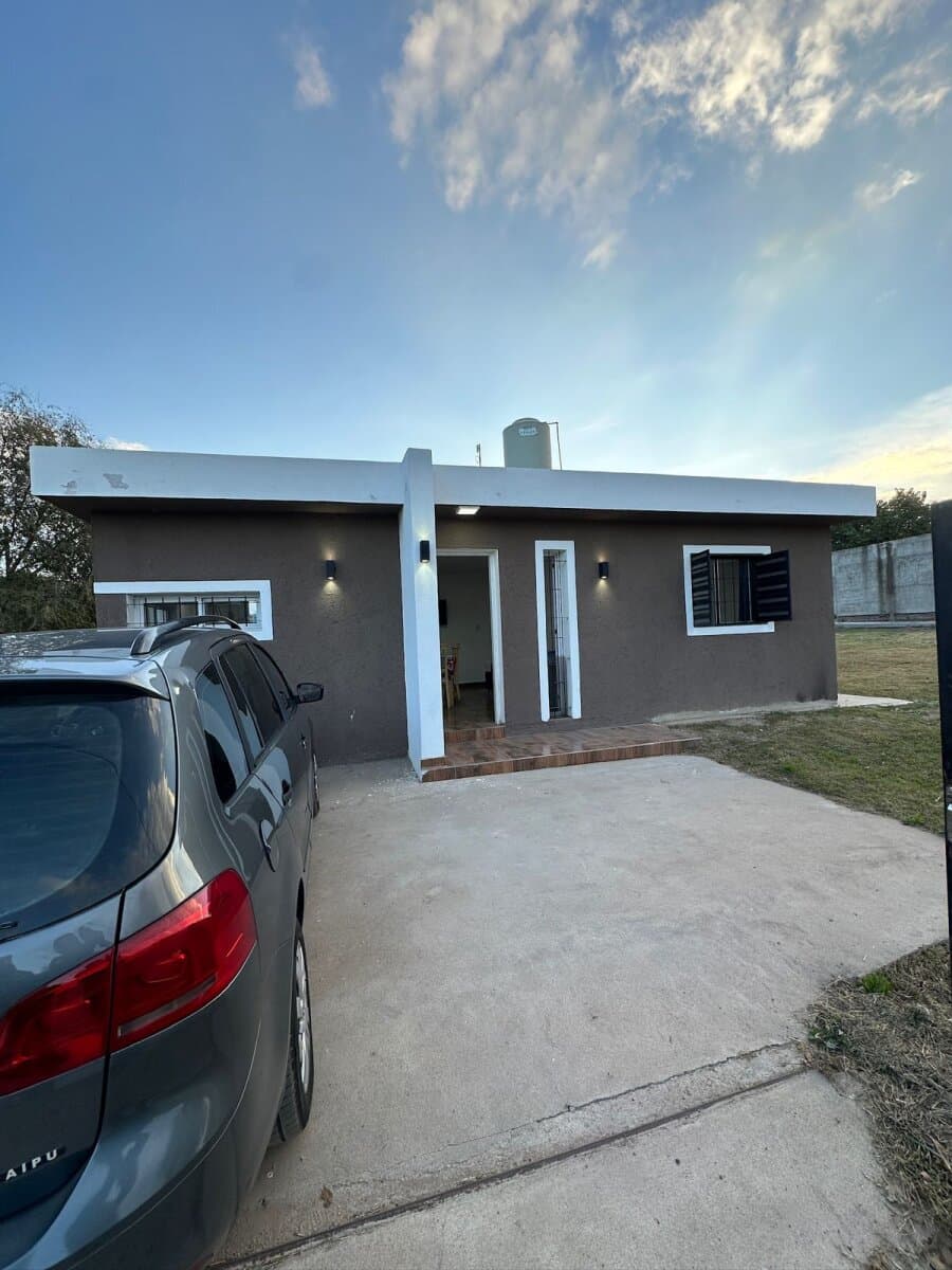 Casa en venta de 3 dormitorios con pileta en Salsipuedes - 1