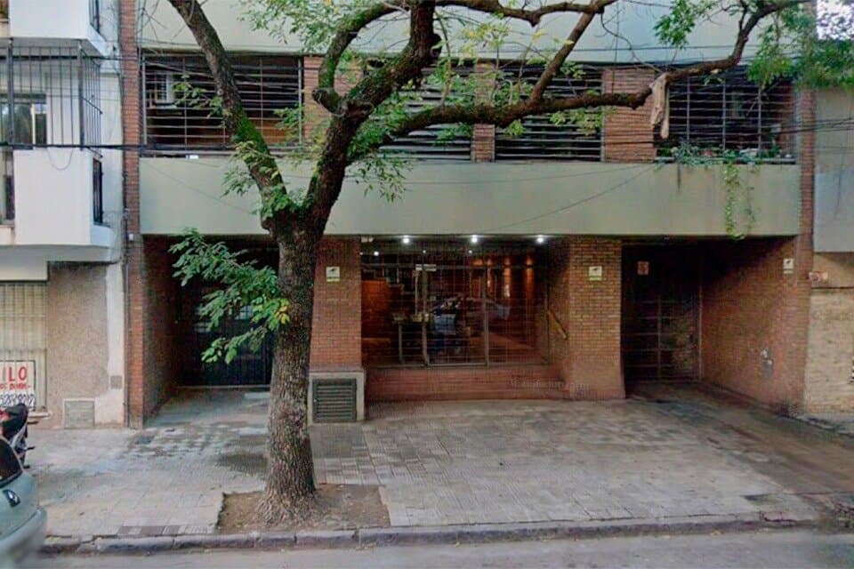 HERMOSO DEPARTAMENTO 2 DORMITORIOS CON BALCON COCHABAMBA Y ESPAÑA - 1
