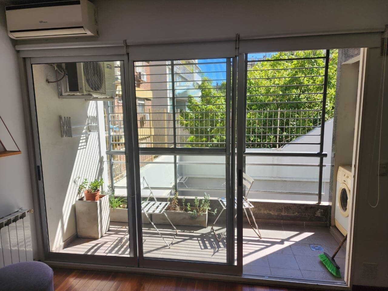 Belgrano, Zapiola 2400, piso 2, 1 amb, 30m2, u$s 500 + expensas + servicios. 28-06-26 . - 1