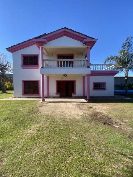 QUINTA EN lUJAN, 1400 M², SOBRE RUTA 5. A minutos de Universidad de Lujan UNLU - 1