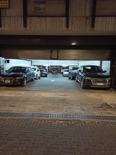 Cochera En Venta En Monserrat - 1