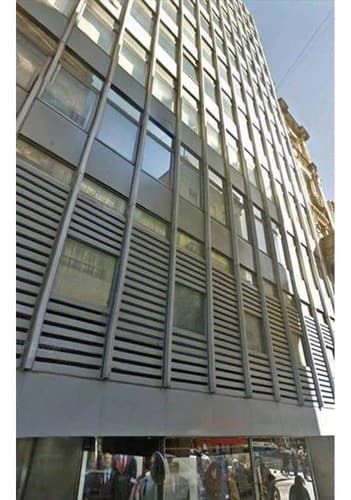 Se Vende Excelente Cochera En Monserrat. - 1