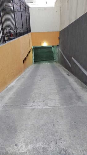 Cocheras En Venta En Ramos Mejia - 1