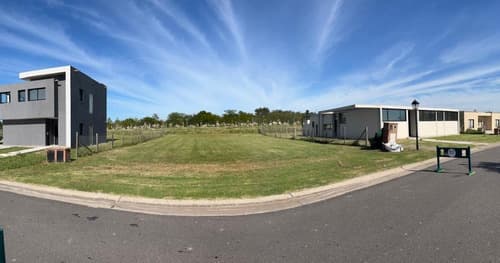 Excelente Lote - San Sebastián, Pilar, - 1