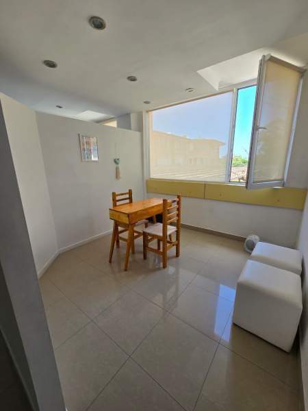 En Pinamar | OFICINA + COCHERA - 1