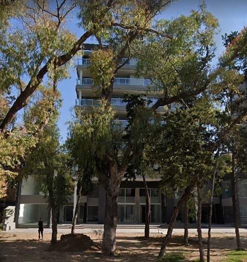 Pinamar | Locales a estrenar sobre Avda. Bunge (Pleno centro) - 1