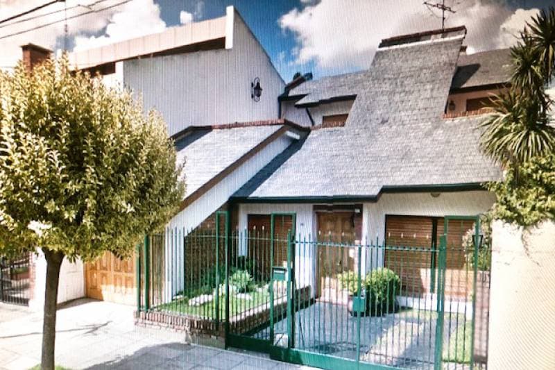 Chalet en Venta Haedo / Moron (A025 3013) - 1