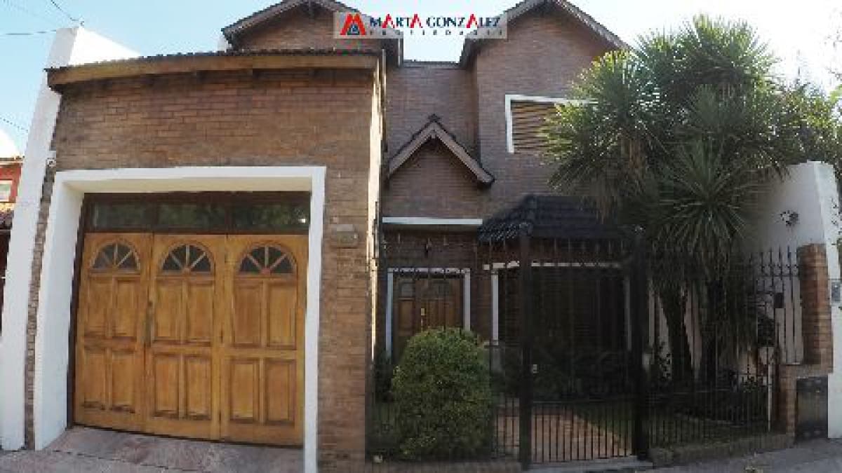 Chalet en Venta Ramos Mejia / La Matanza (A108 8034) - 1