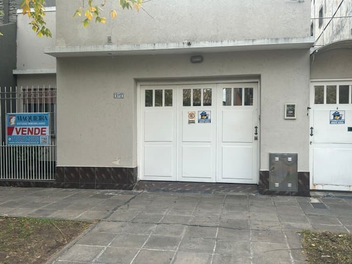 PH 4 AMB CON PATIO Y COCHERA-MUÑIZ- Oportunidad - 2