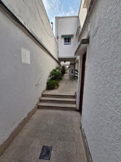 Sarmiento al 1200 (Departamento de pasillo C/Terraza Exclusiva y Cochera) - 2