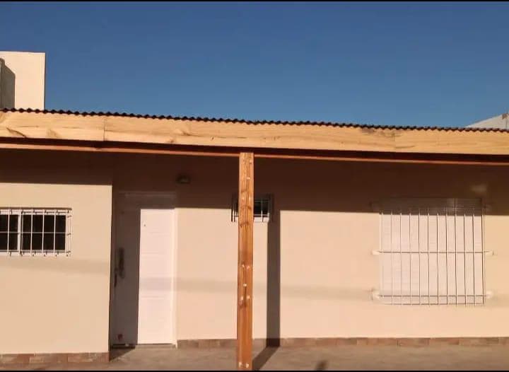 Casa en venta - 1 Dormitorio 1 Baño - Monoambiente - 300Mts2 - Villa Regina - 1