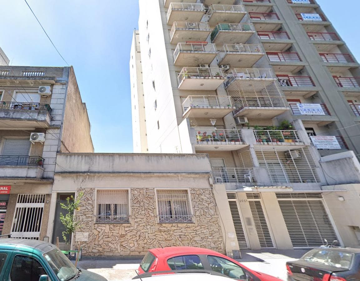 Nicasio Oroño y Av San Martín- Lote de 8,66 x 47 - PB 12 pisos - 1