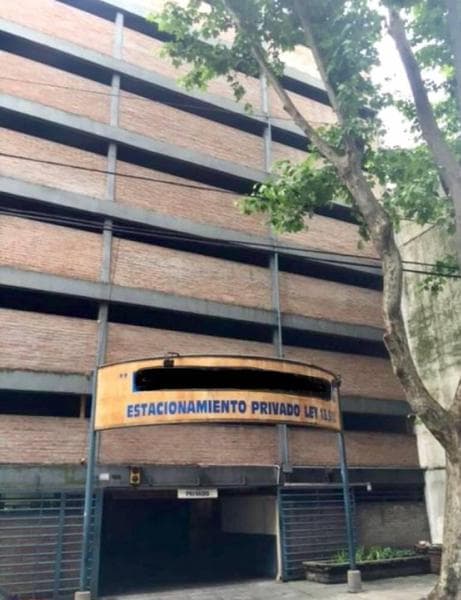 Oportunidad! Venta de Cochera Fija en Barrio Norte - 1