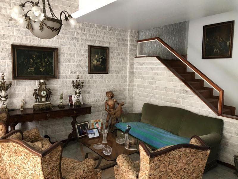 Muy cómodo dúplex en Florida con cochera y jardin - 1