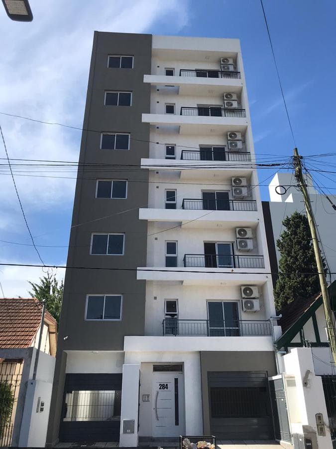 Departamento - Temperley Este - 1