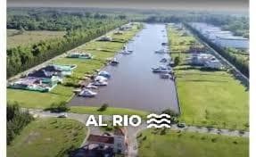 Lote al RÍO de 1200 m2 - 1