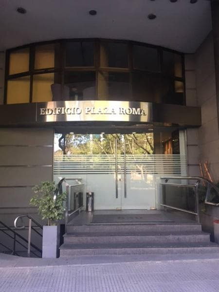 OFICINA EN EDIFICIO PLAZA ROMA - 1