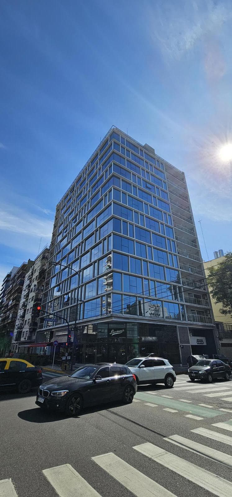 Oficina en Belgrano sobre Libertador - 1