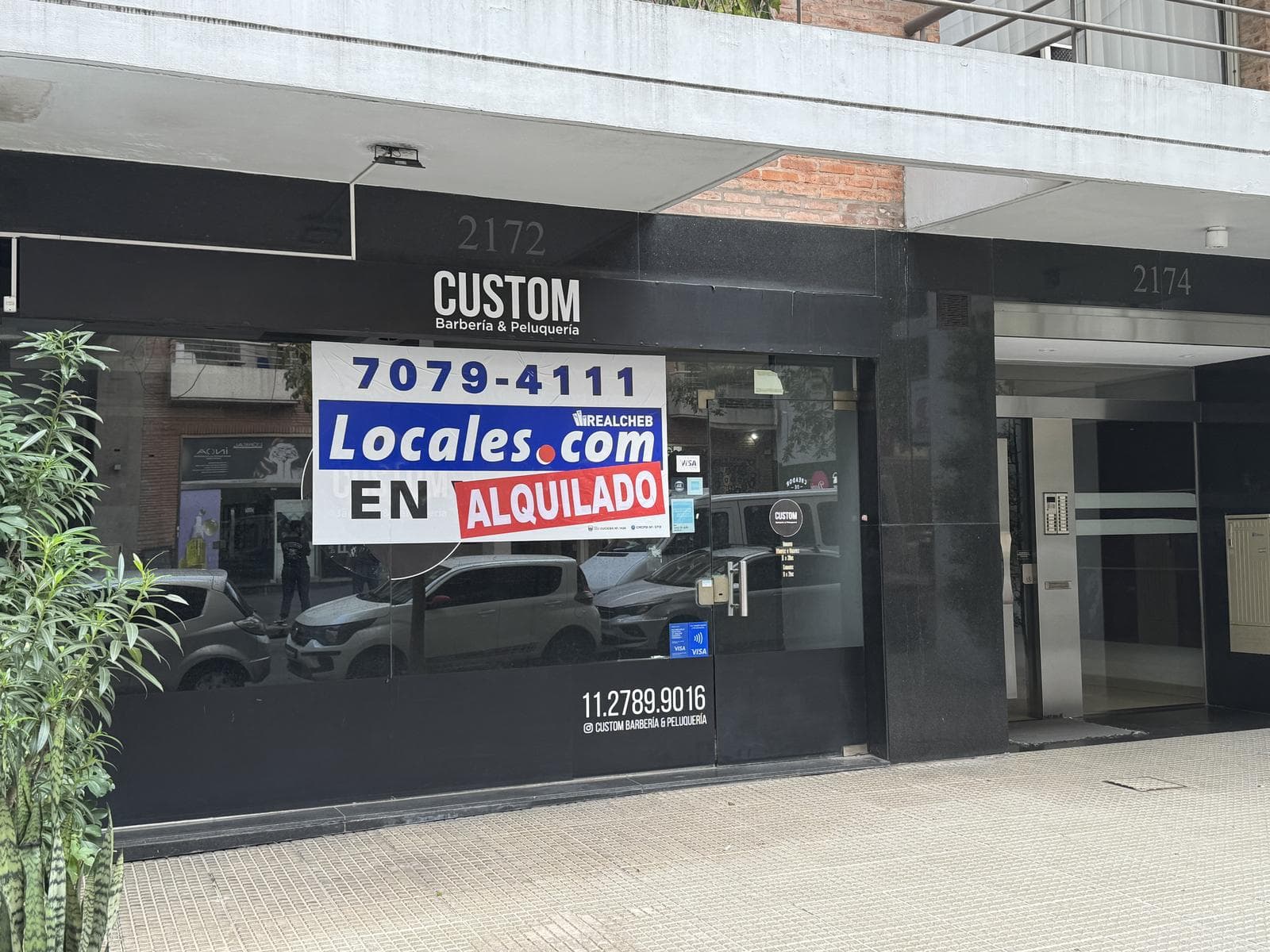 EN VENTA CON RENTA Local 6 x 8 metros Congreso entre Arcos y Cuba - 1