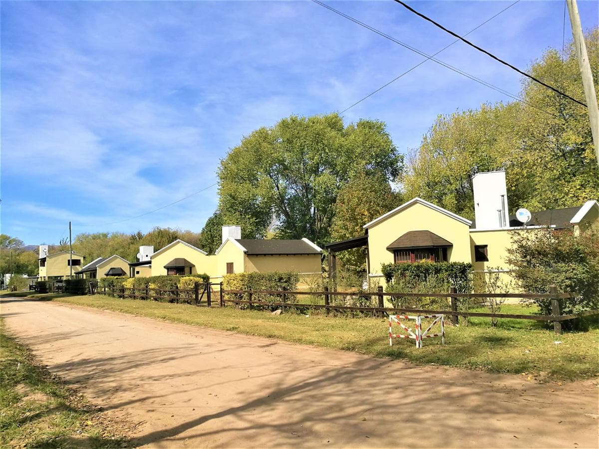 En VENTA!! Complejo de CABAÑAS en Los Reartes - Imperdible OPORTUNIDAD!!!! - 1