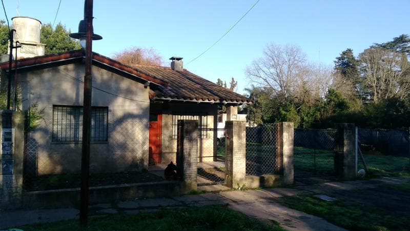 LOTE CON CASA A RECICLAR EN VENTA EN EL TALAR - TIGRE - POZZI INMO - 1