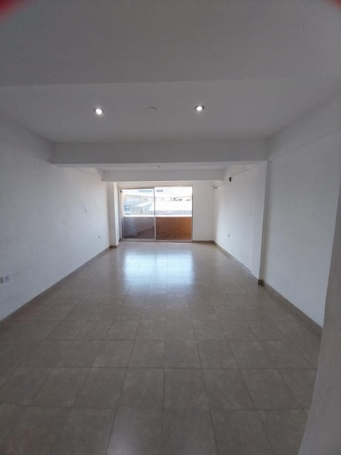 Oficina - Yerba Buena - 1