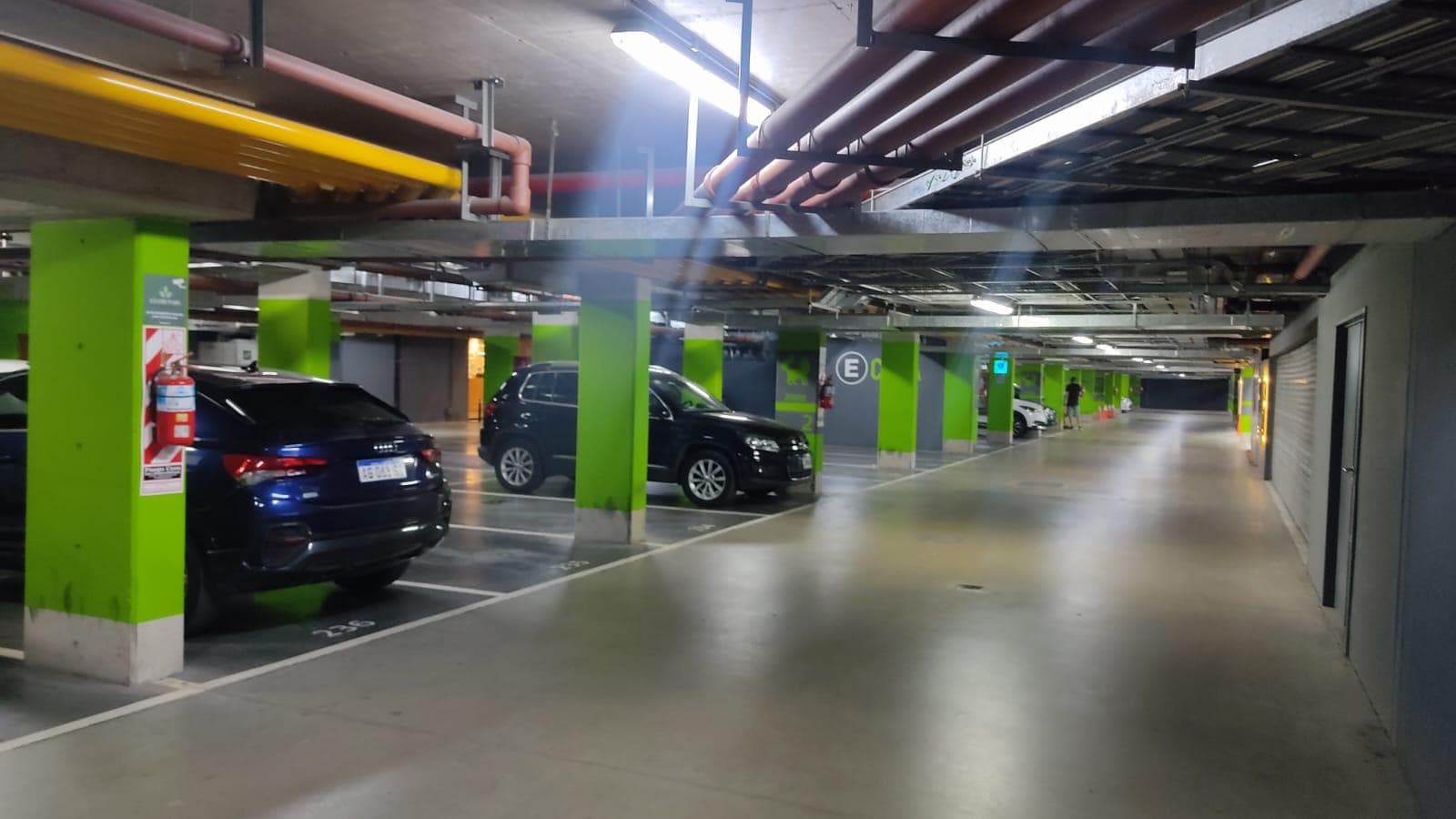 Cocheras, Venta, Ituzaingo, Zona Oeste, Complejo THAYS - HILTON - KANSAS - 1