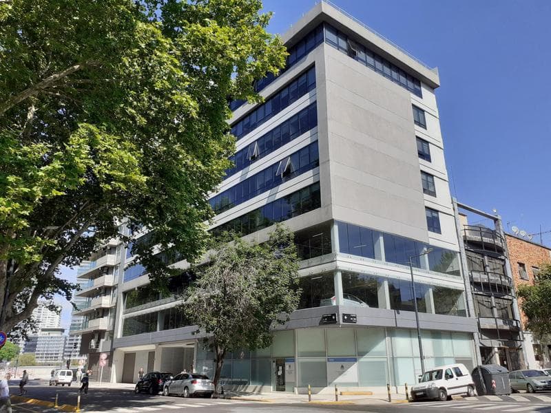 Alquiler de oficina de 480 m2 en San Telmo - 1