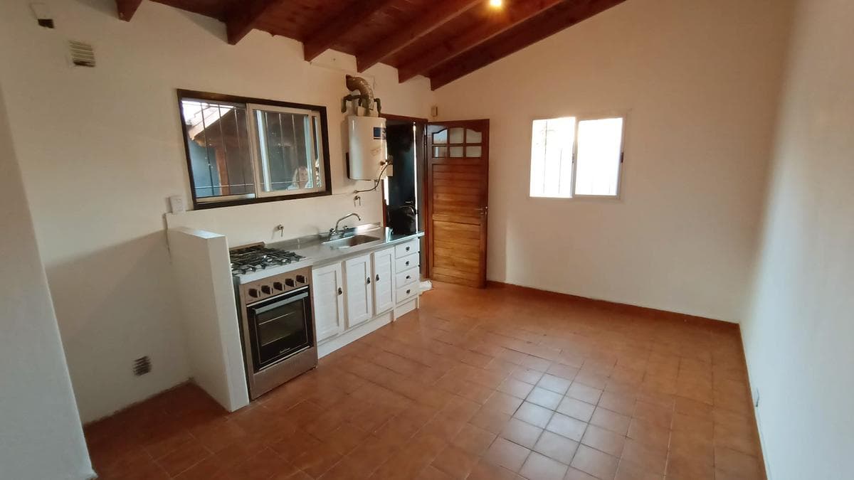 PH -2 amb-patio- sin expensas-Munro - 1