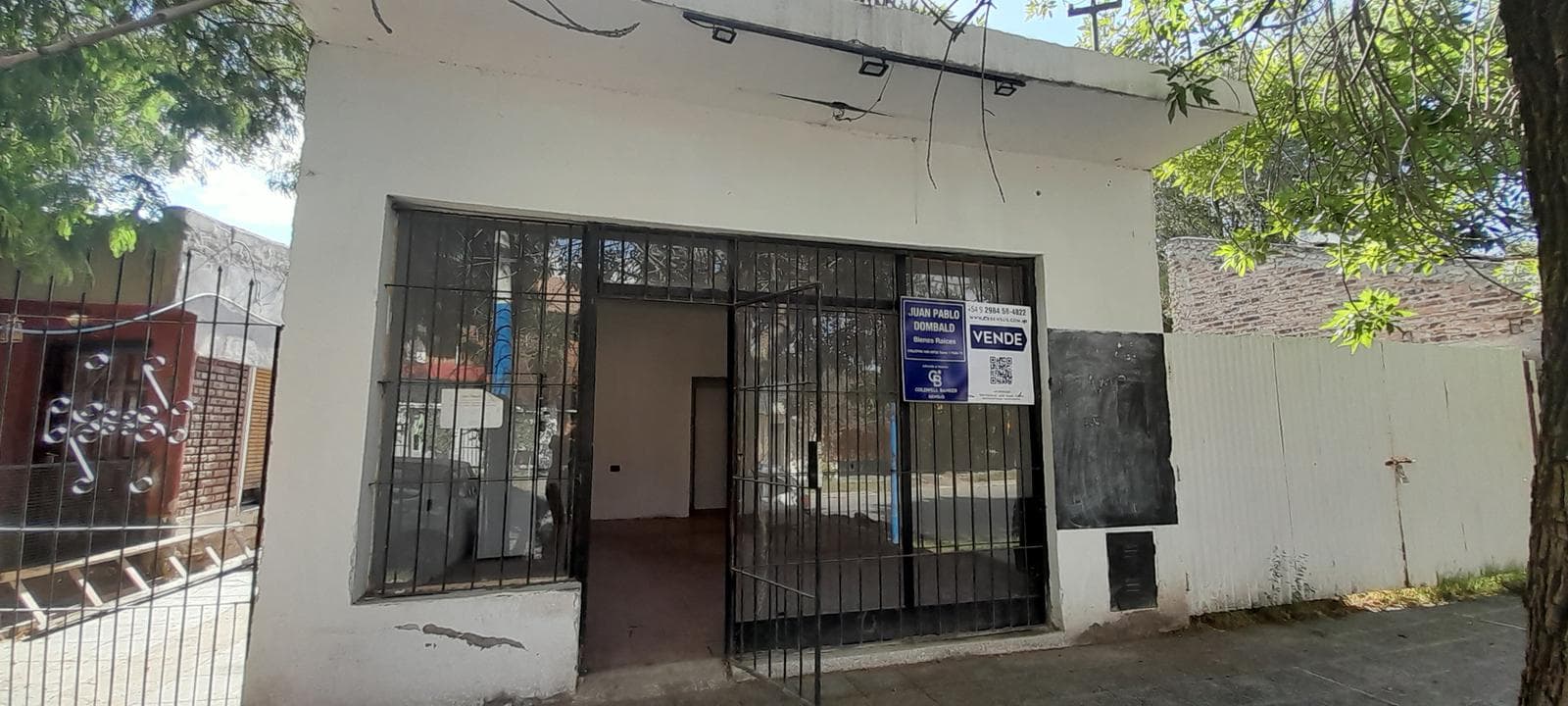 Local y Terreno en venta sobre calle Vintter , a 300mts de Ruta 22. - 1