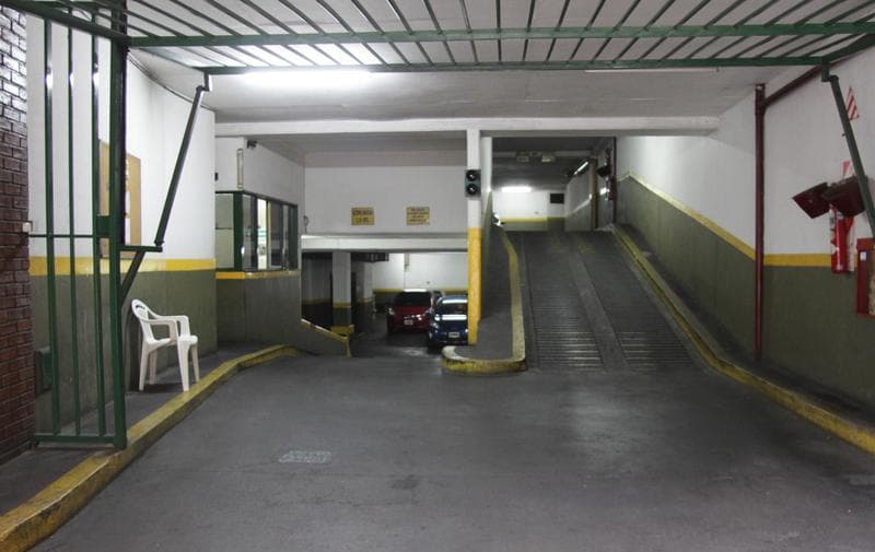 Cochera en Barrio Norte - 1