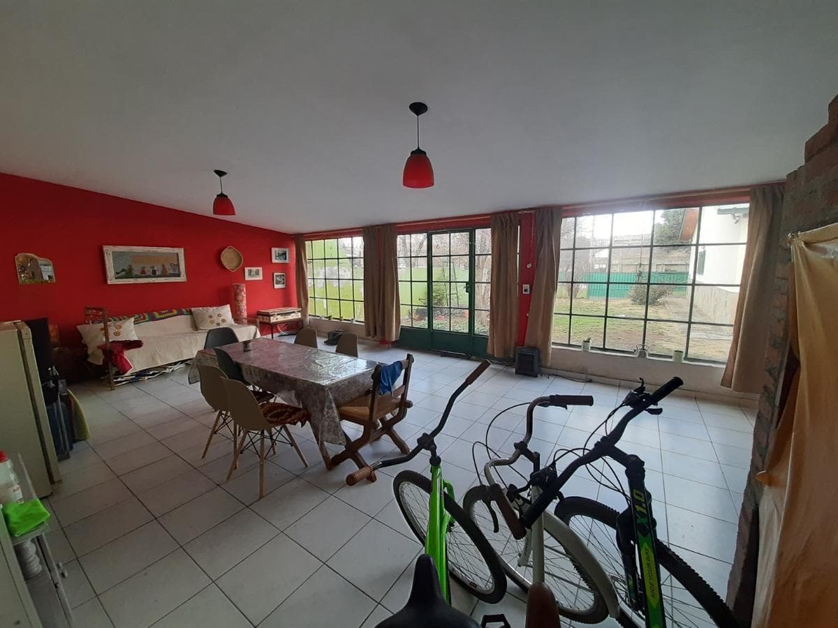 Casa en venta - 3 Dormitorios 1 Baño - 414 Mts2 - Junin De Los Andes - 1