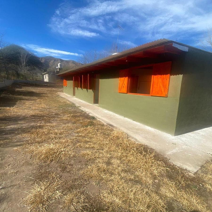 VENTA DE 2 PROPIEDADES A ESTRENAR C INCREÍBLE VISTA EN STA MARÍA DE PUNILLA 1699 - 1