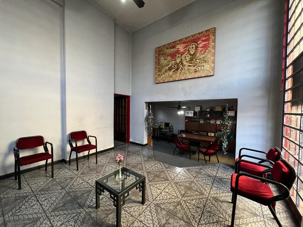 Local u oficina en venta Berazategui Centro - 1