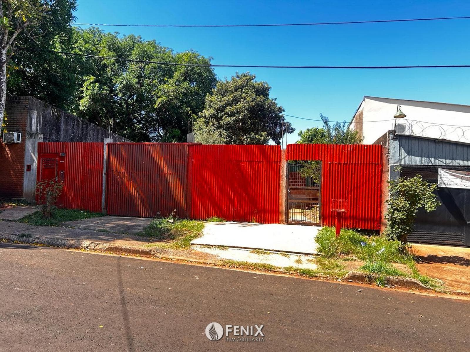 TF674 - AMPLIO TERRENO EN VENTA Z/ AV. MARTÍN FIERRO - 1