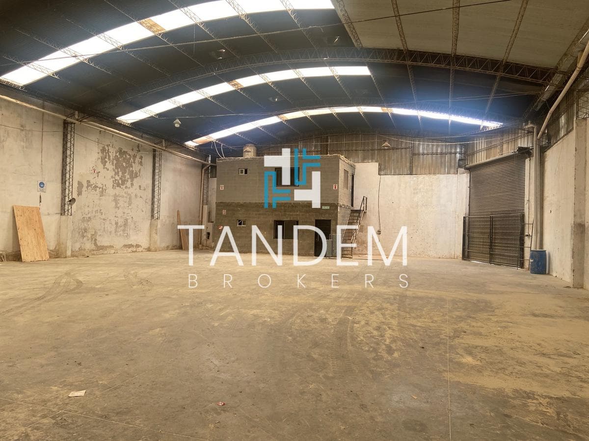 Alquiler galpon zona industrial - 1