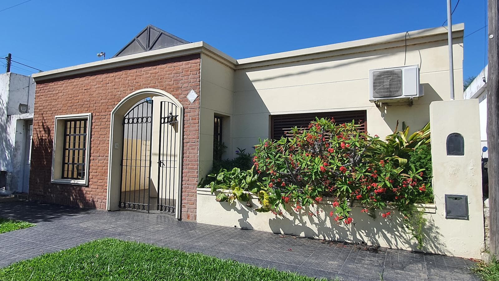 Casa - Villa Constitución - 1