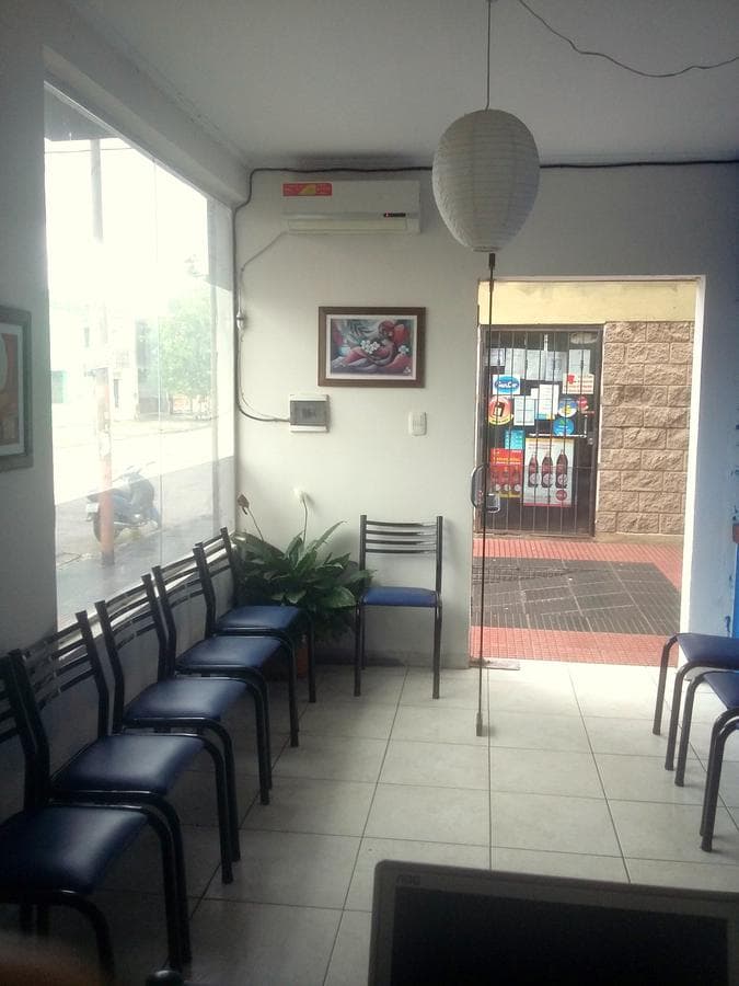 Local - San Vicente - 1